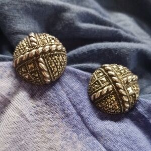 SS JJ Marcasite Cup  Earrings.